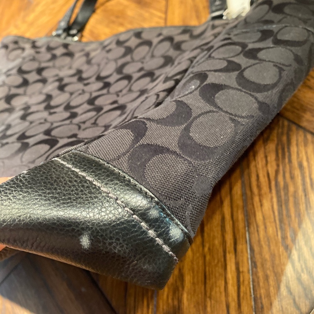 Coach canvas tote - Picture 4 of 7